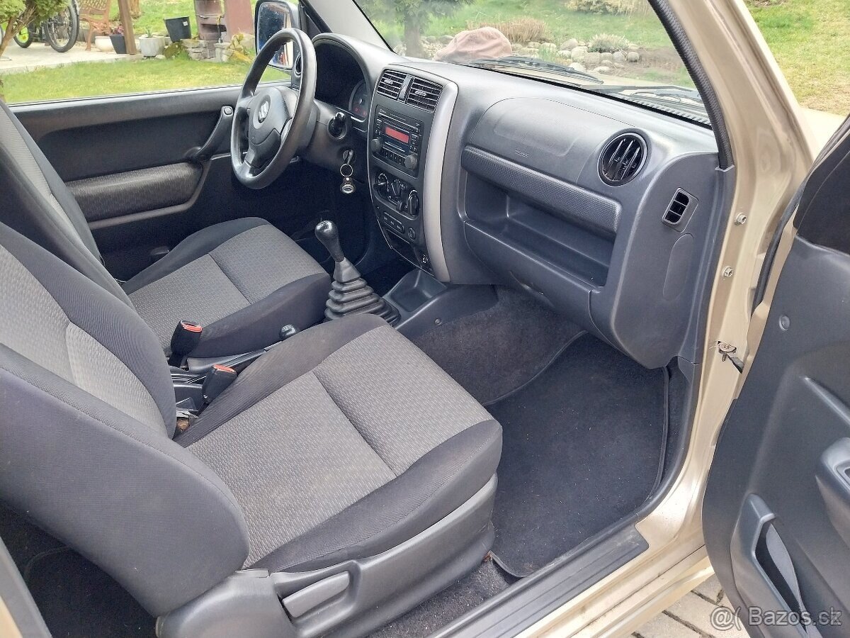 Suzuki Jimny 1,3 VVTi, 4x4, r. 2006 - 8