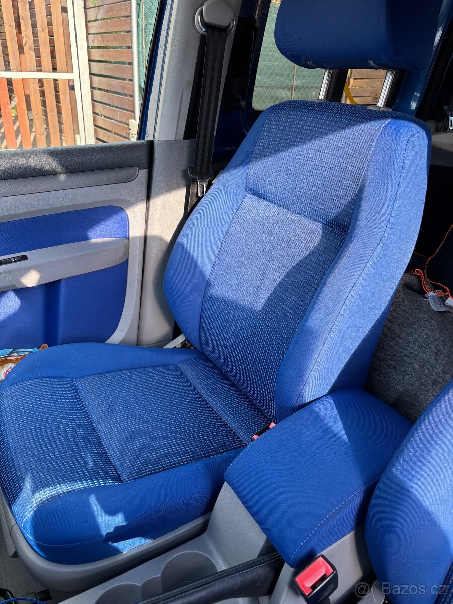 VW Caddy 1,9TDI Life - 8