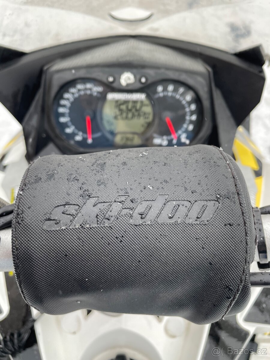 SKI-DOO Freeride 800R E-TEC - 8