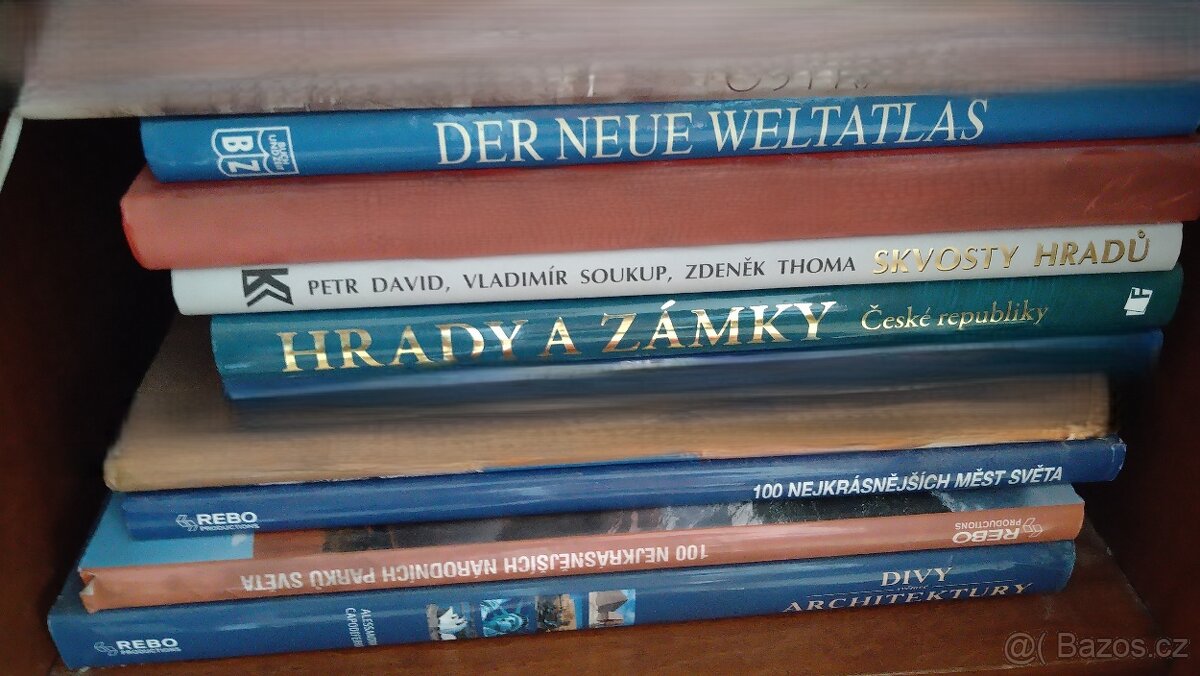 sbírka knih - 8