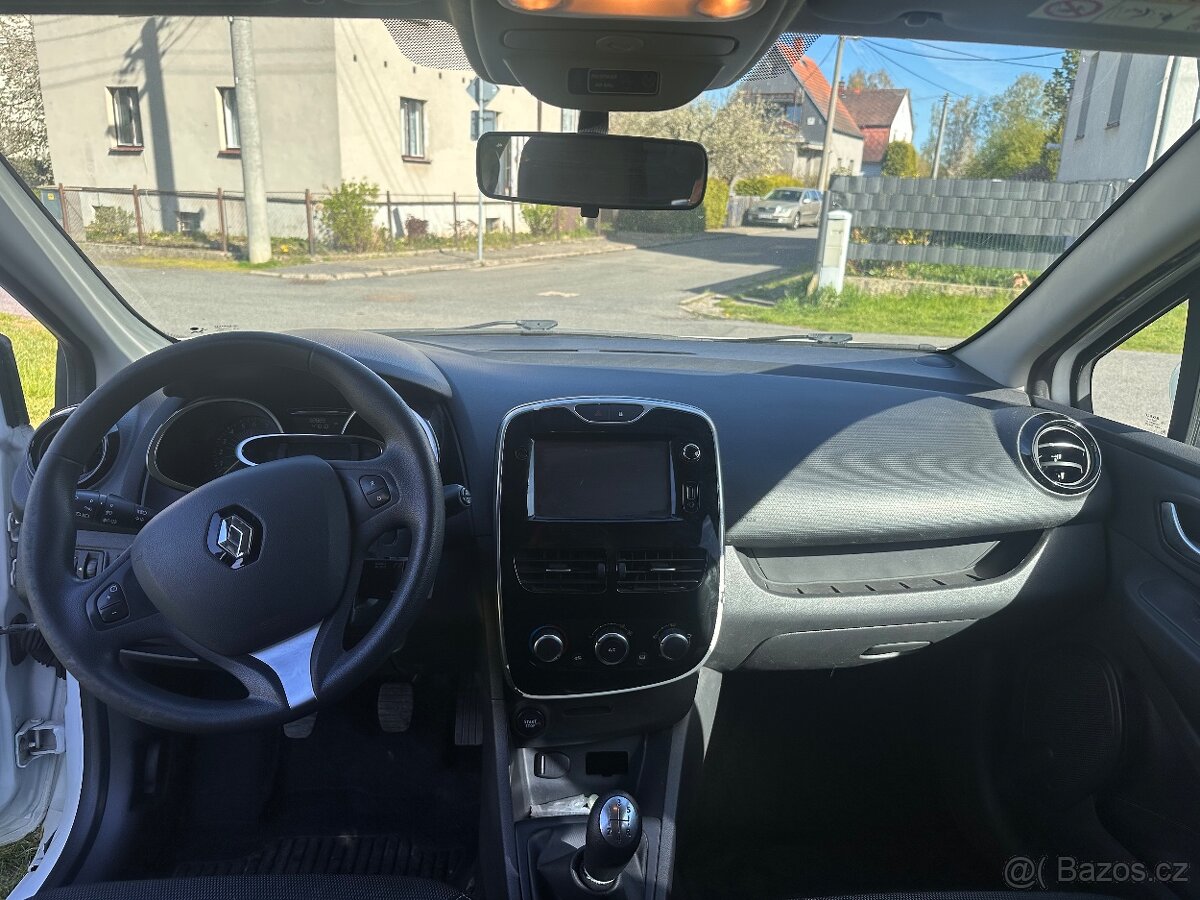 Renault clio 1,2 - 8