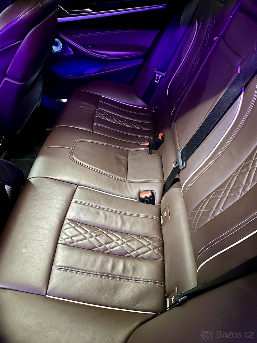 BMW 530d X Drive Bowers & Wilkins Diamond M Paket - 8