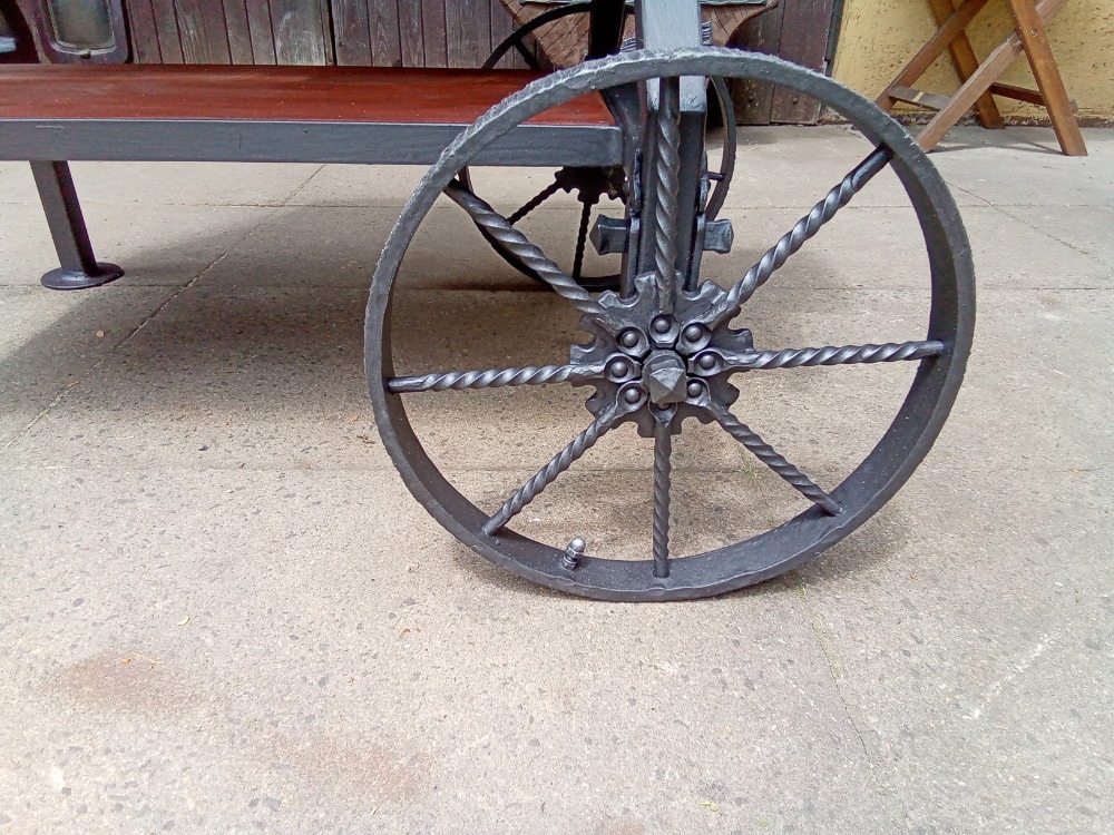 Gril - lokomotiva - 8