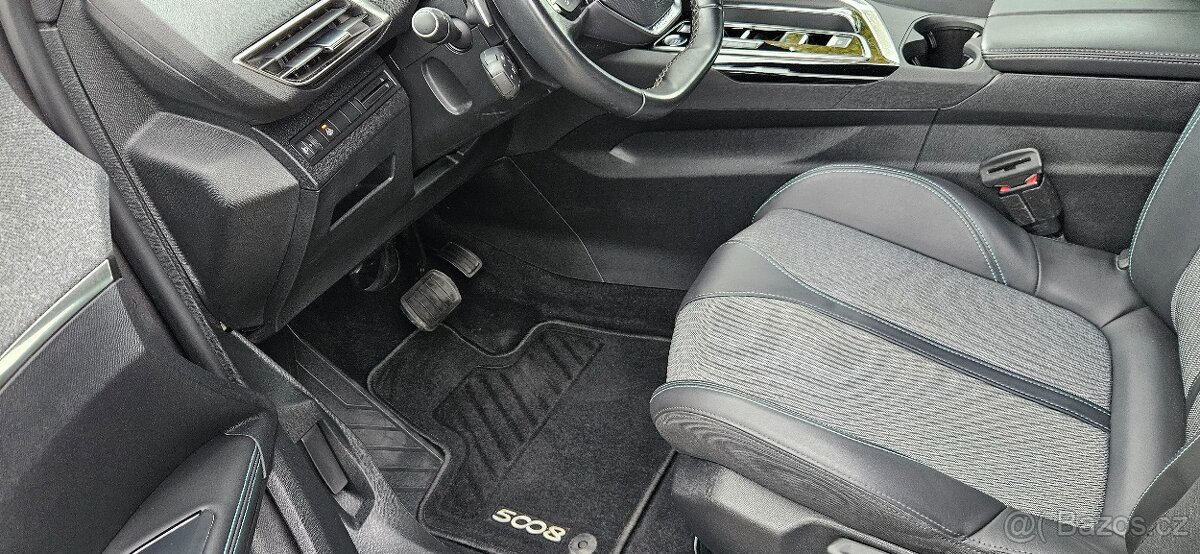 Predám Peugeot 5008 96kw benzín Allure AT, 7 miestne r.2023 - 8