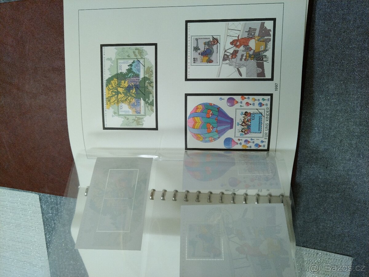 Postovni znamky ALBUM - 8