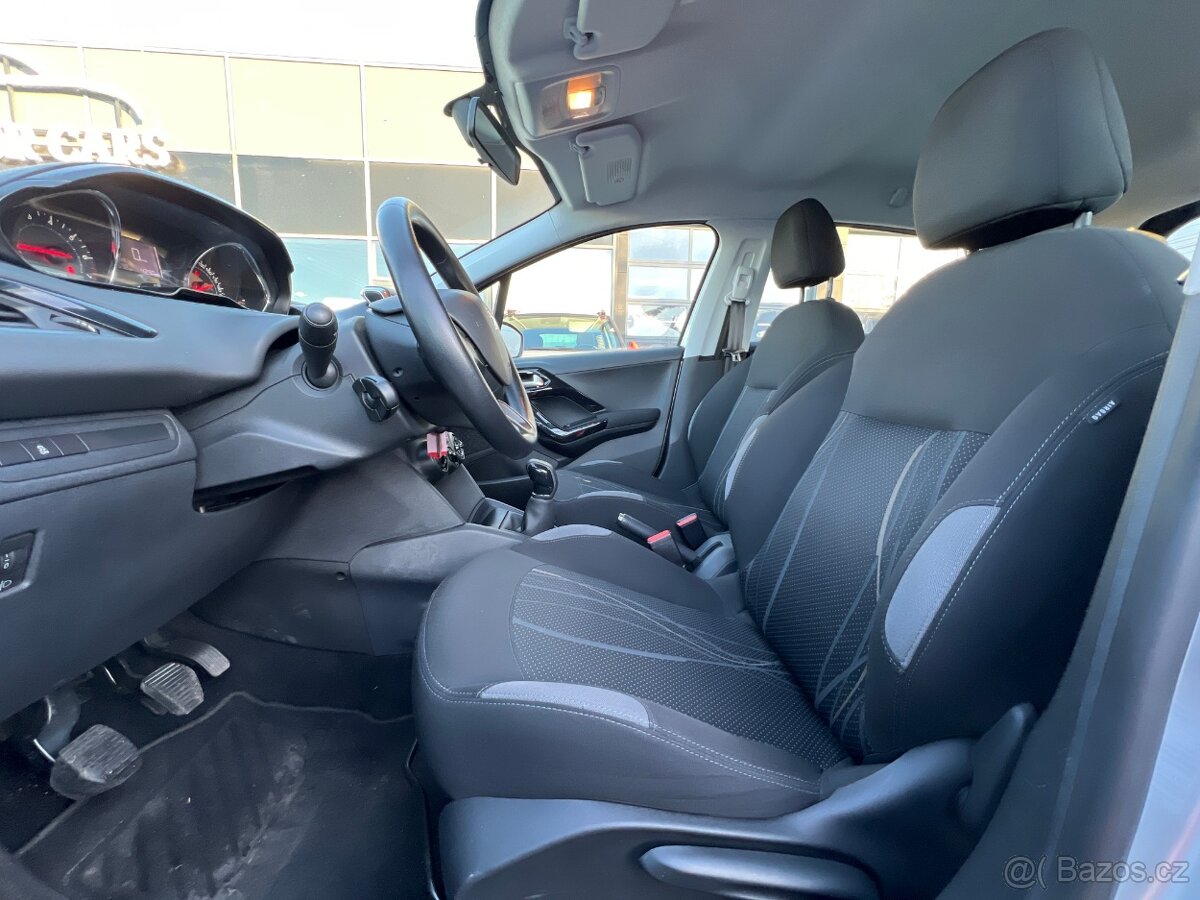 Peugeot 208 1.4 VTi 95k SERVIS ZÁRUKA - 8