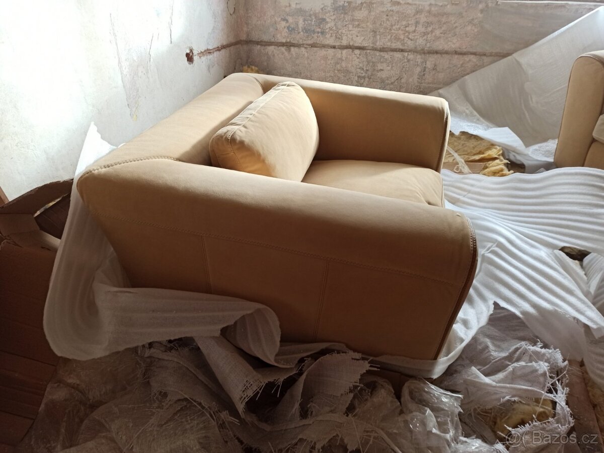 Kožená pohovka - 8