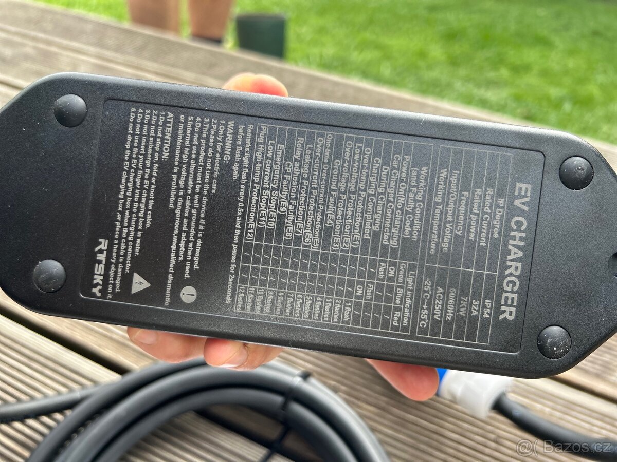Nabíječka pro elektromobily RTSKY - 8