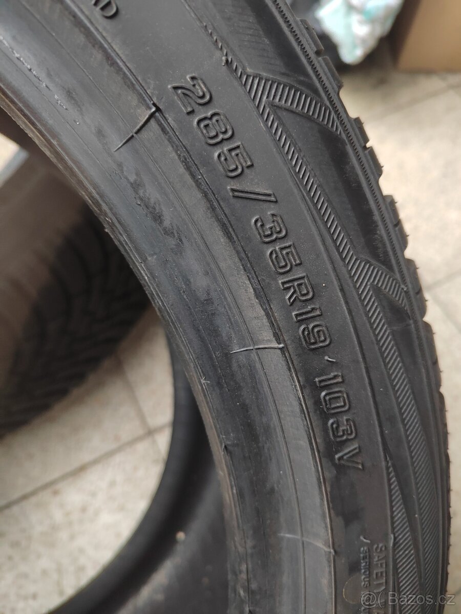 Prodám zánovní zimní pneu FALKEN 255/40/19 A 285/35/19 - 8