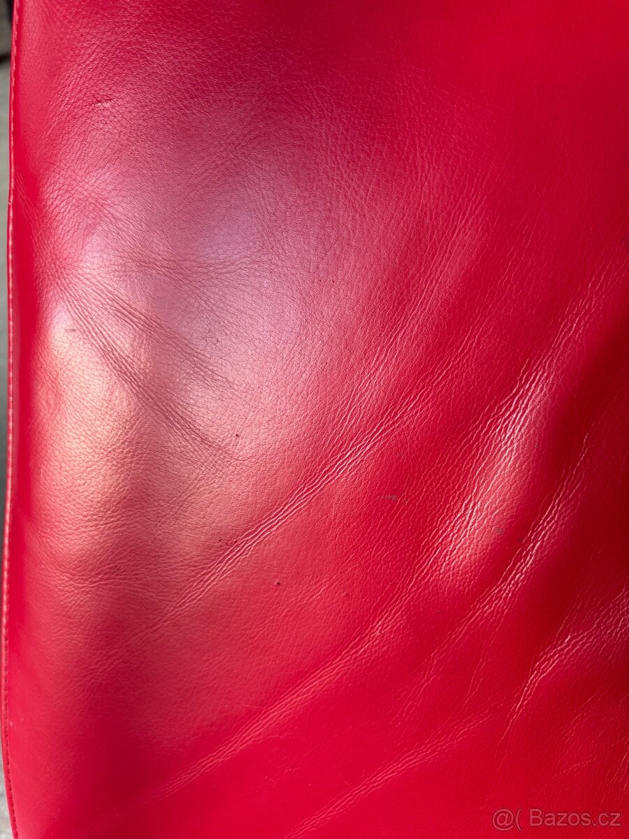 Designové kožené křeslo KLER - 8