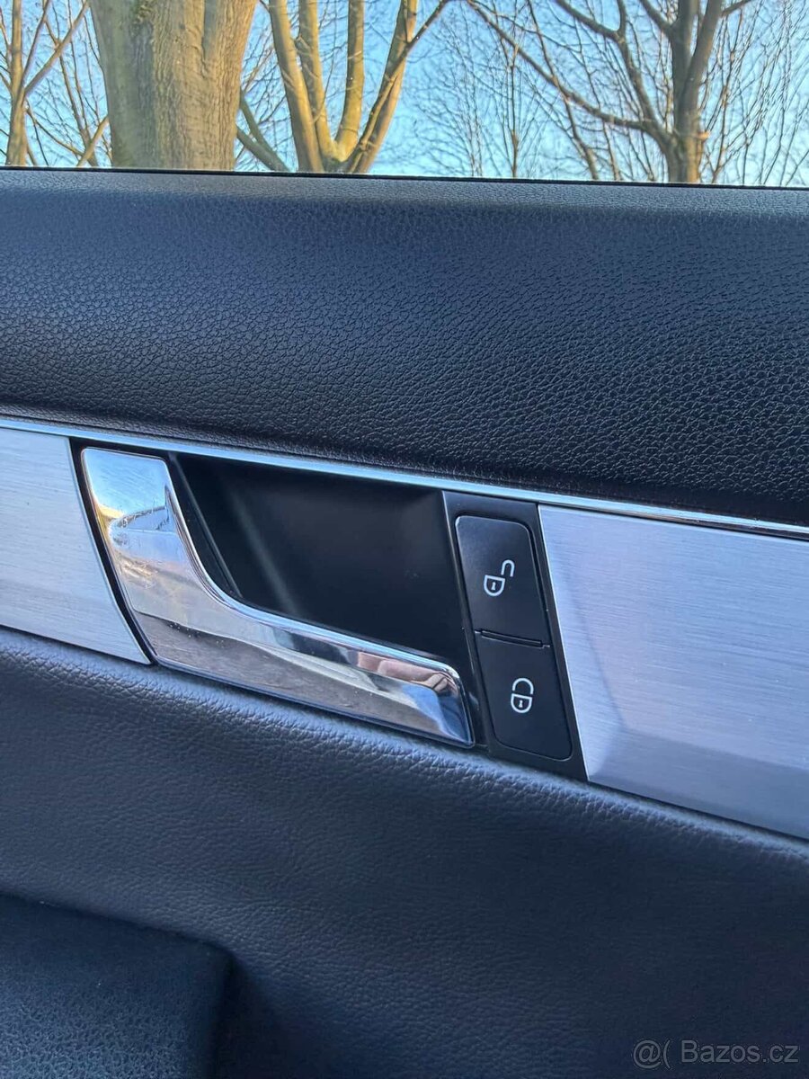 Mercedes-Benz C220CDI - 8