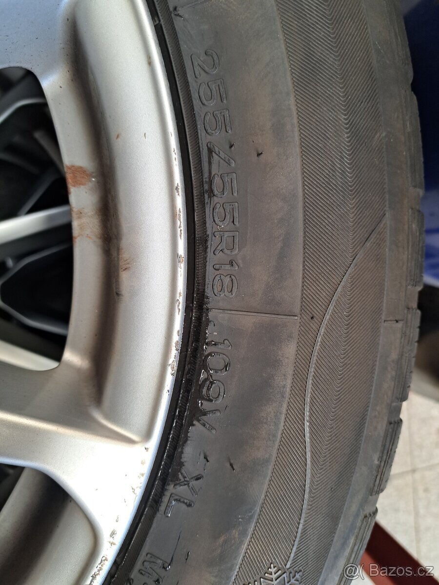 Porsche Cayenne - Originání alu kola 18" Zimní pneu - 8