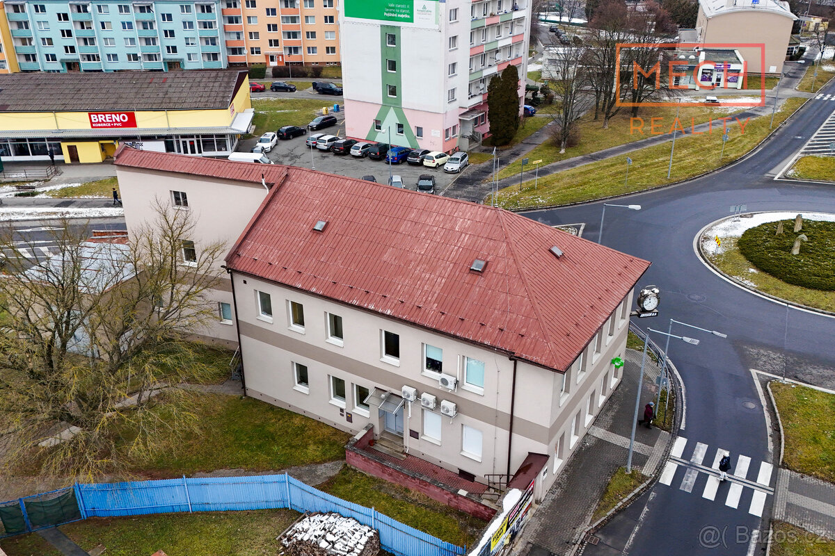 Pronájem komerčního prostoru – Šternberk - 8