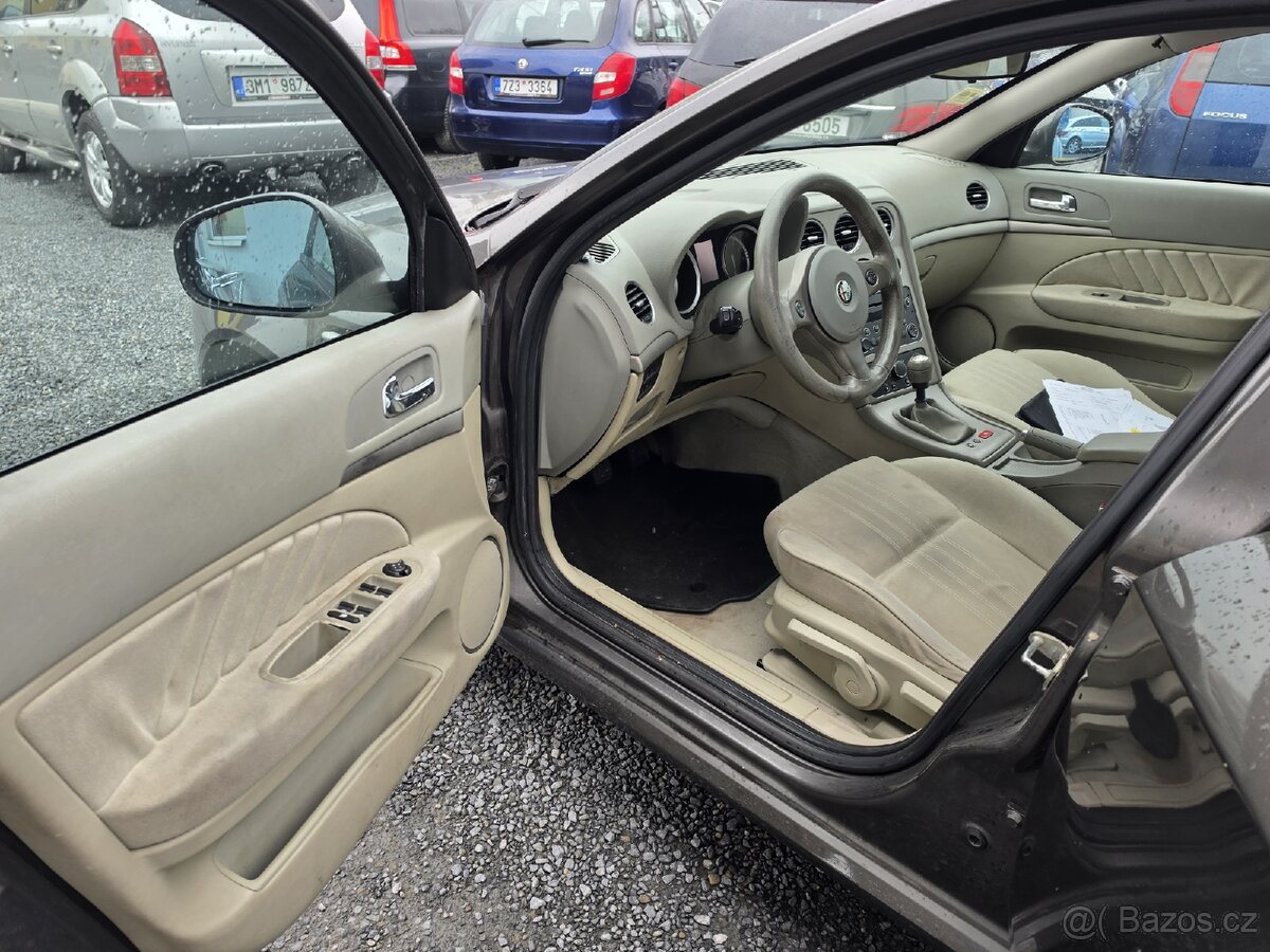 Alfa Romeo 159
1.9 i - 8