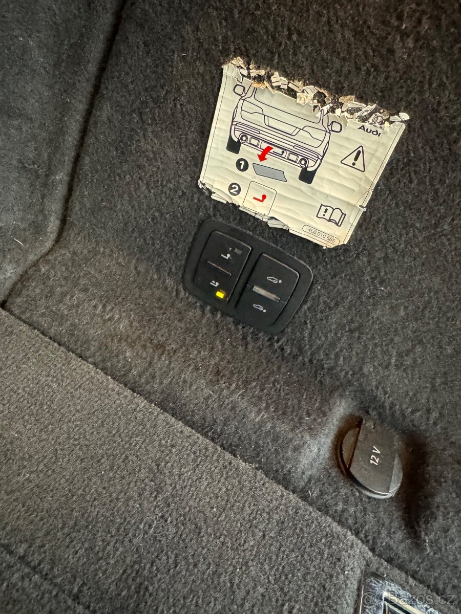 Audi Q7 4,2 TDI 250kw, 7míst - 8