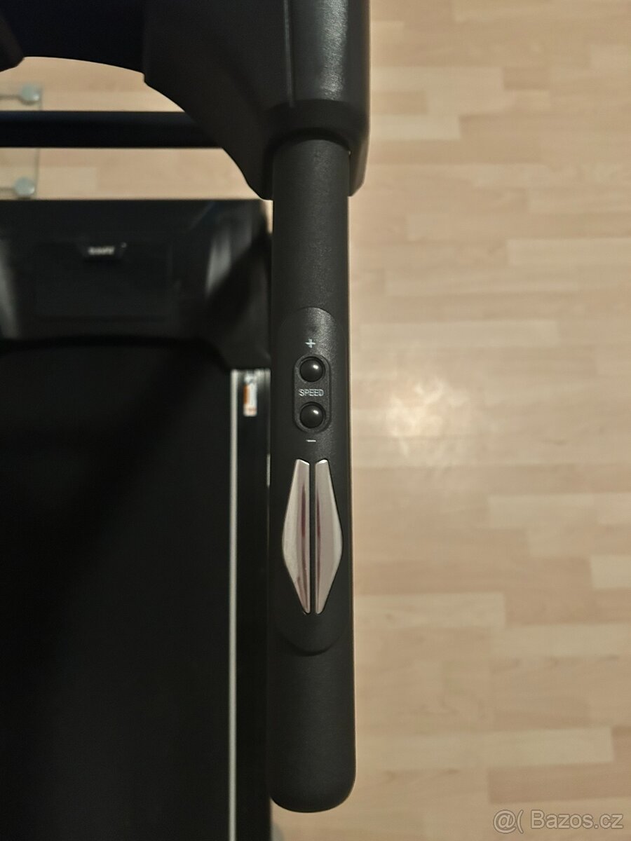 Běžecký pás TRINFIT Gara T300i - 8