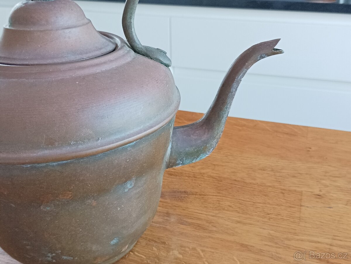 FRANCOUZSKÁ STAROŽITNÁ MOSAZNOMĚDĚNÁ KONVICE RUČNĚ VYROBENÁ - 8