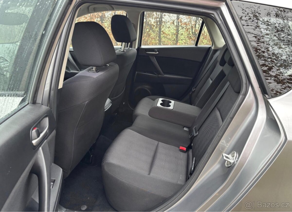 MAZDA 3 2.0 111 KW HIGH-LINE - BENZÍN - 8