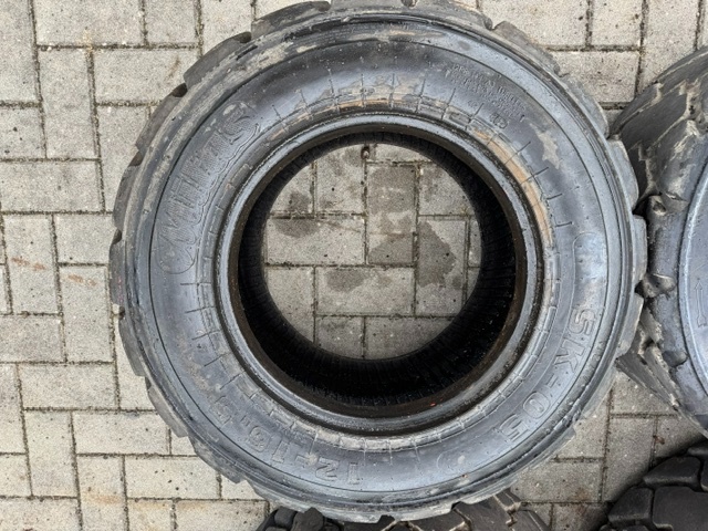 Pneumatiky na Bobcat 12-16,5 - 8