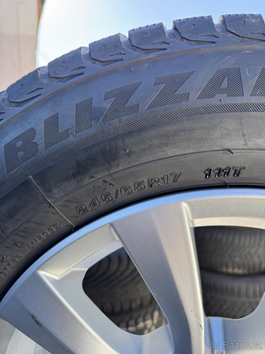 245/65/17 Originální zimní sada na Vw Amarok - 8
