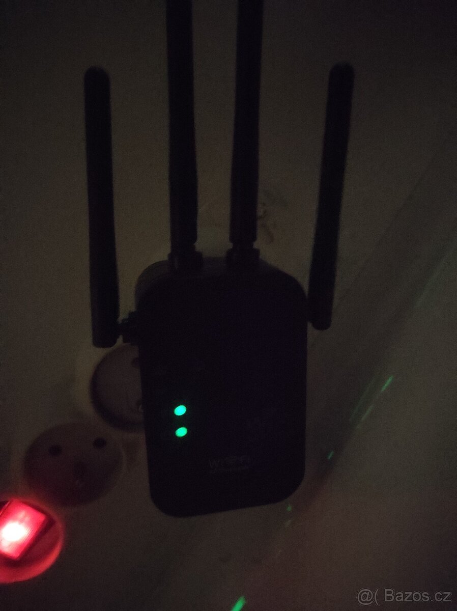 nový WiFi rozšiřovač signálu 150Mbps a 300Mbps - 8