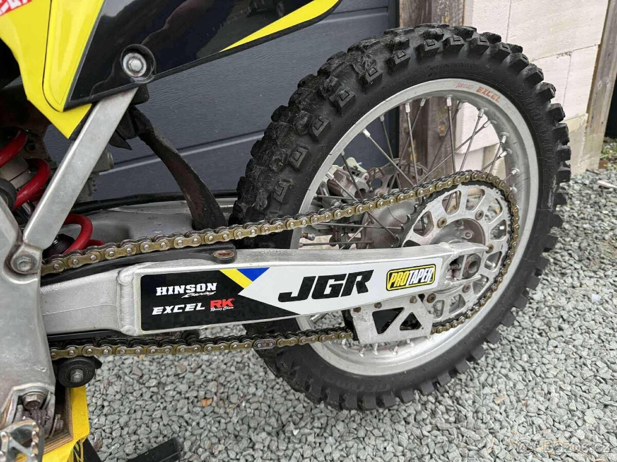 Suzuki rmz 250 - 8
