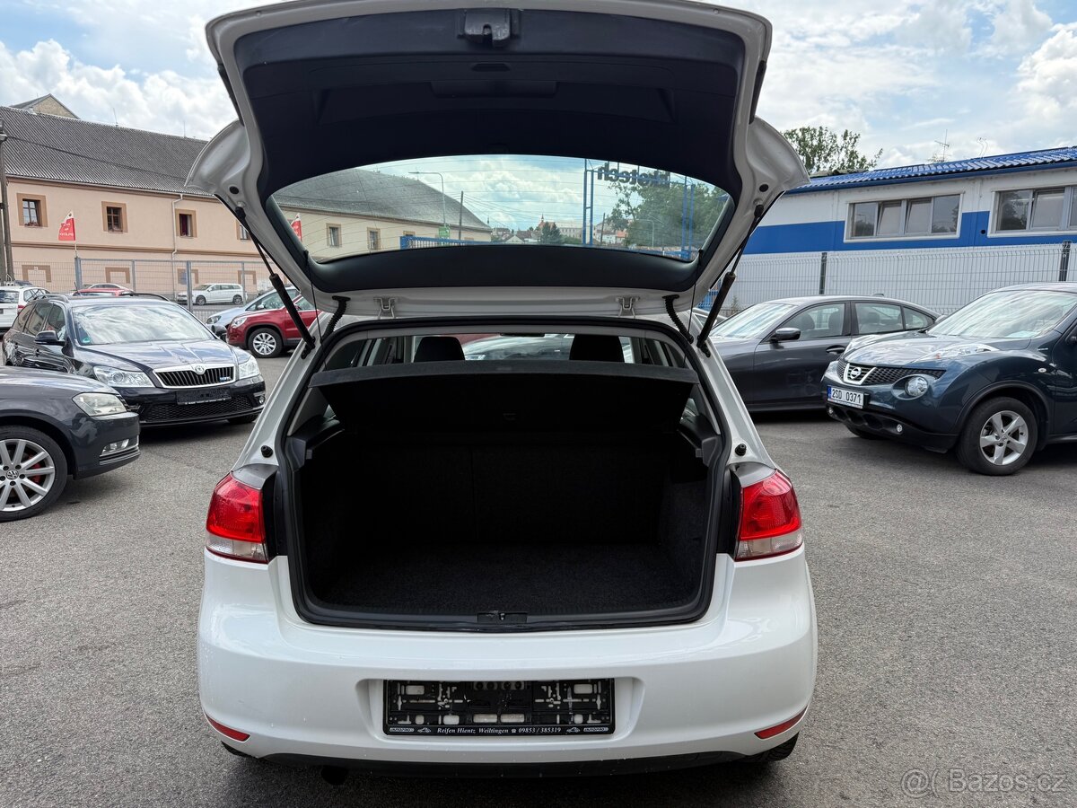 Volkswagen Golf 6, 1.6 tdi - 8