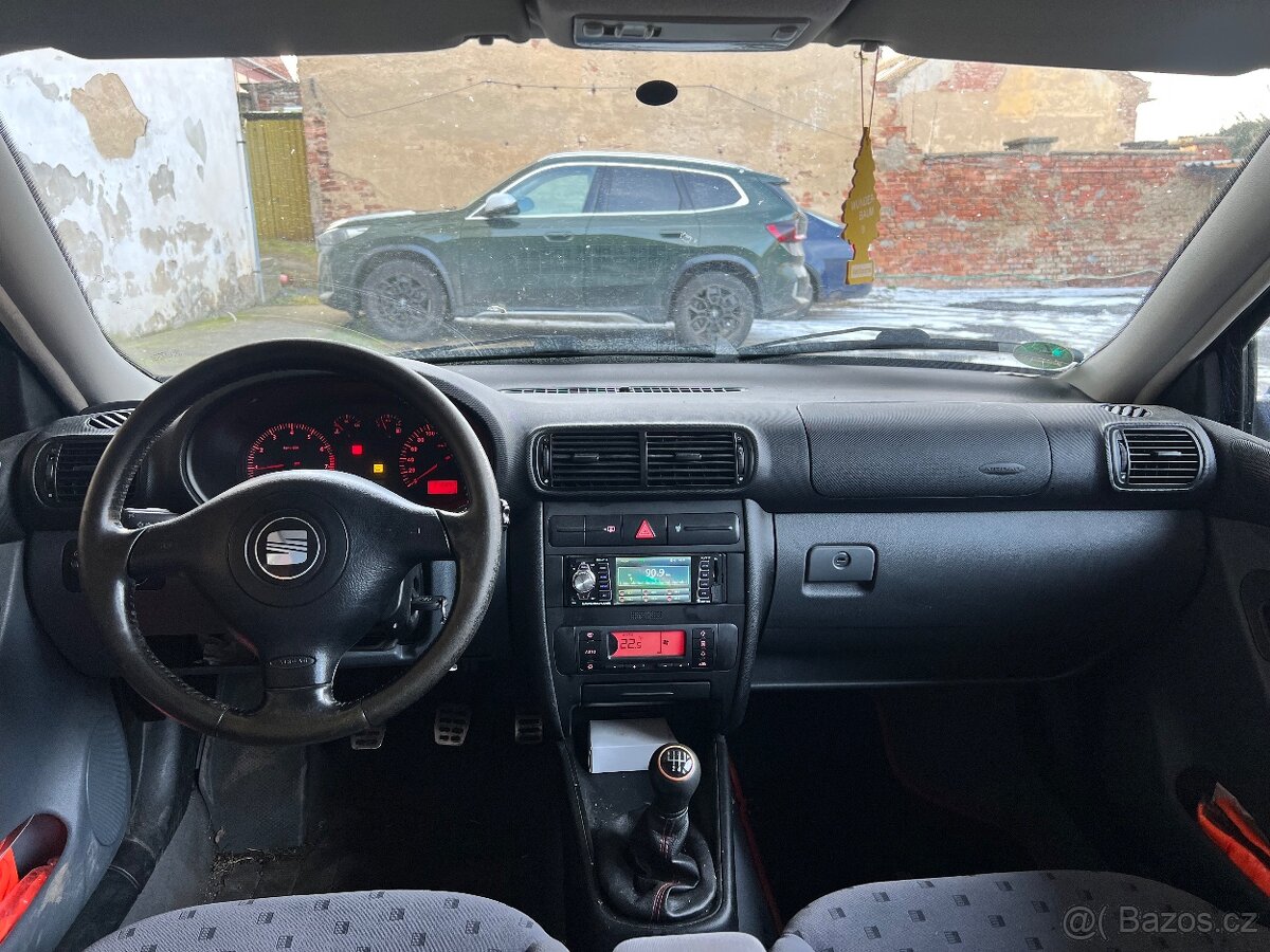 Seat Toledo 1.6 SR 74Kw - 8