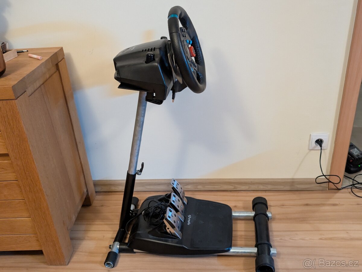 Prodám volant Logitech G29 - 8