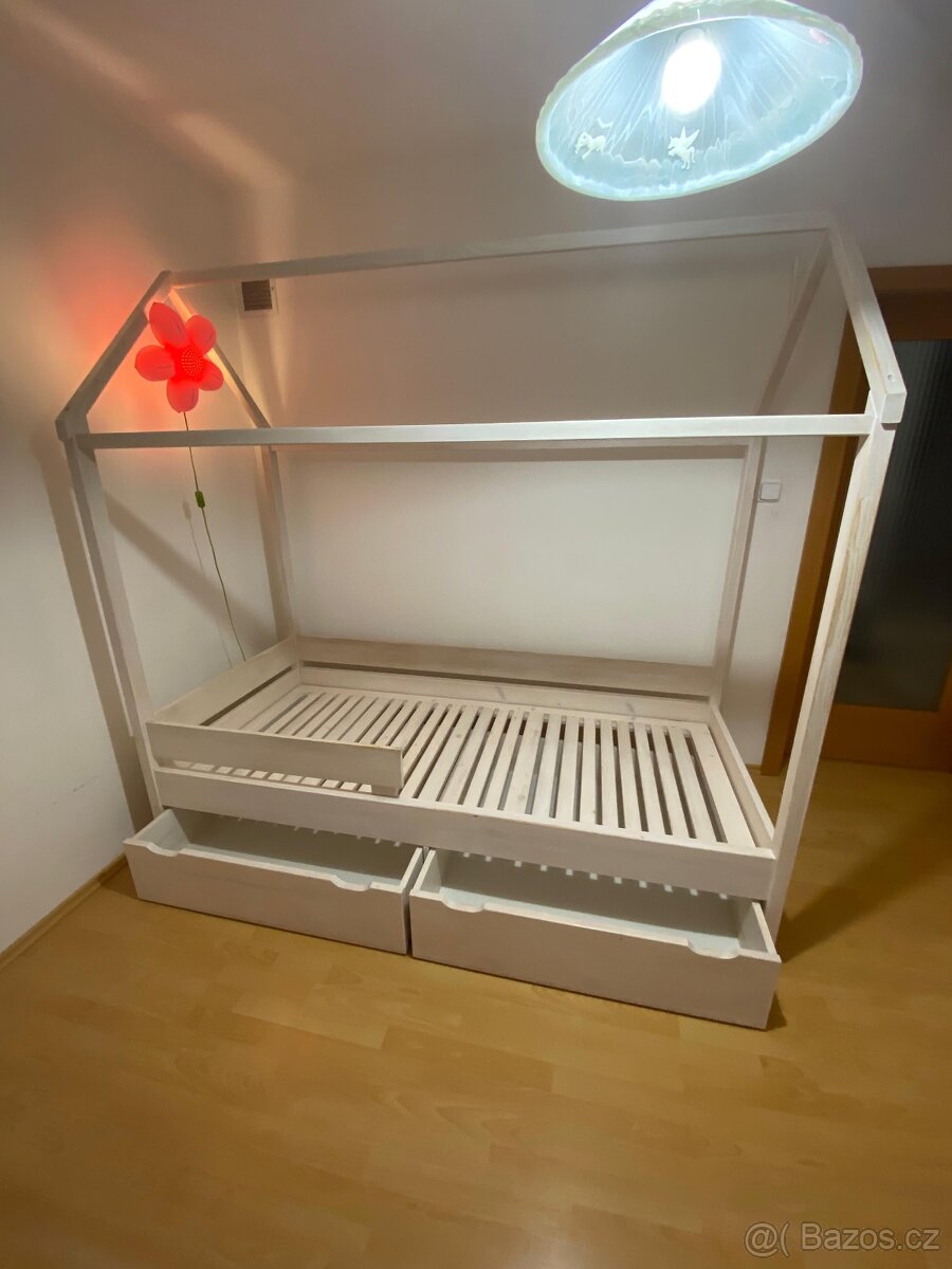 Dětská postel s nebesy - 8