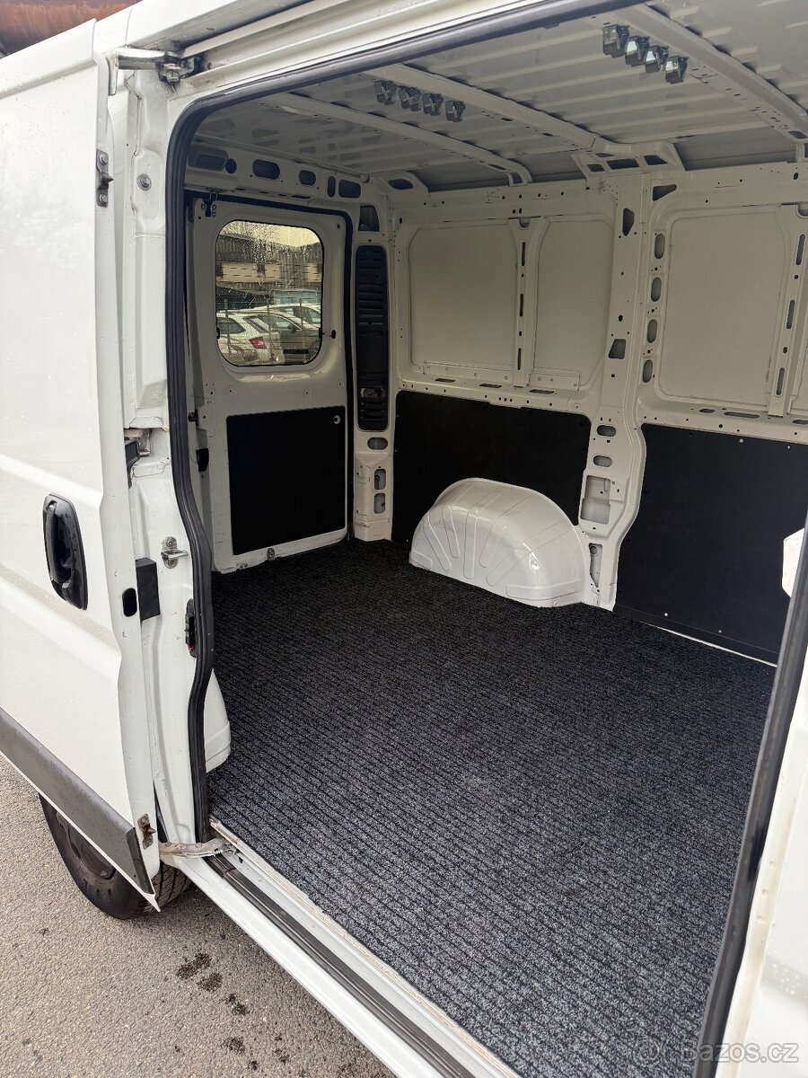 Prodám Citroen Jumper 2.2 hdi - 8