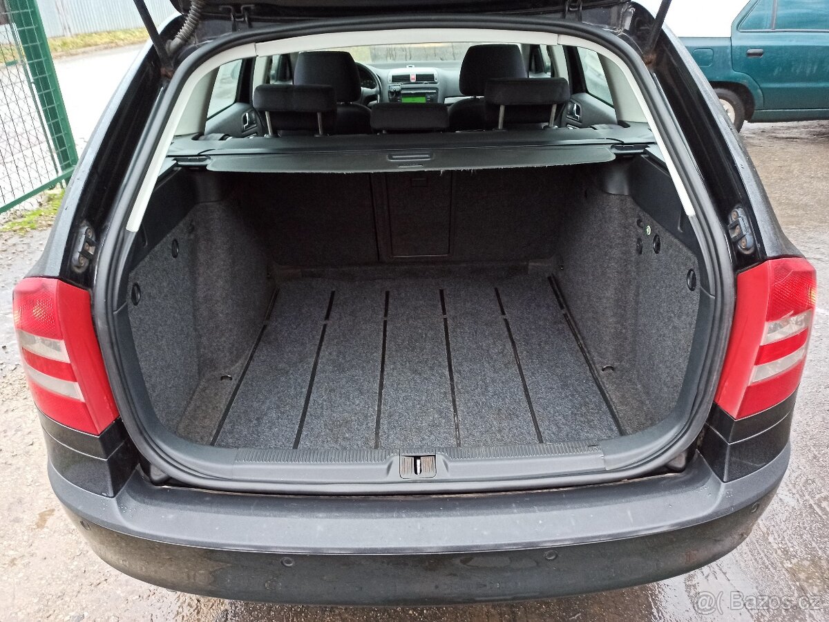 ŠKODA OCTAVIA Combi 2.0 TDi .. NOVÁ TK do 12/2027 .. PĚKNÁ - 8