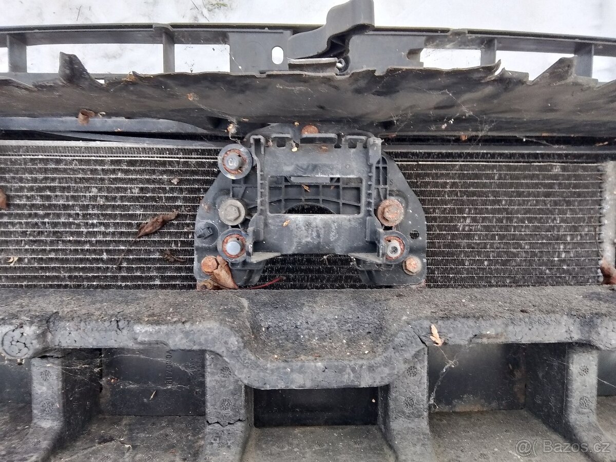 Škoda Superb 3 maska ,chladiče - 8