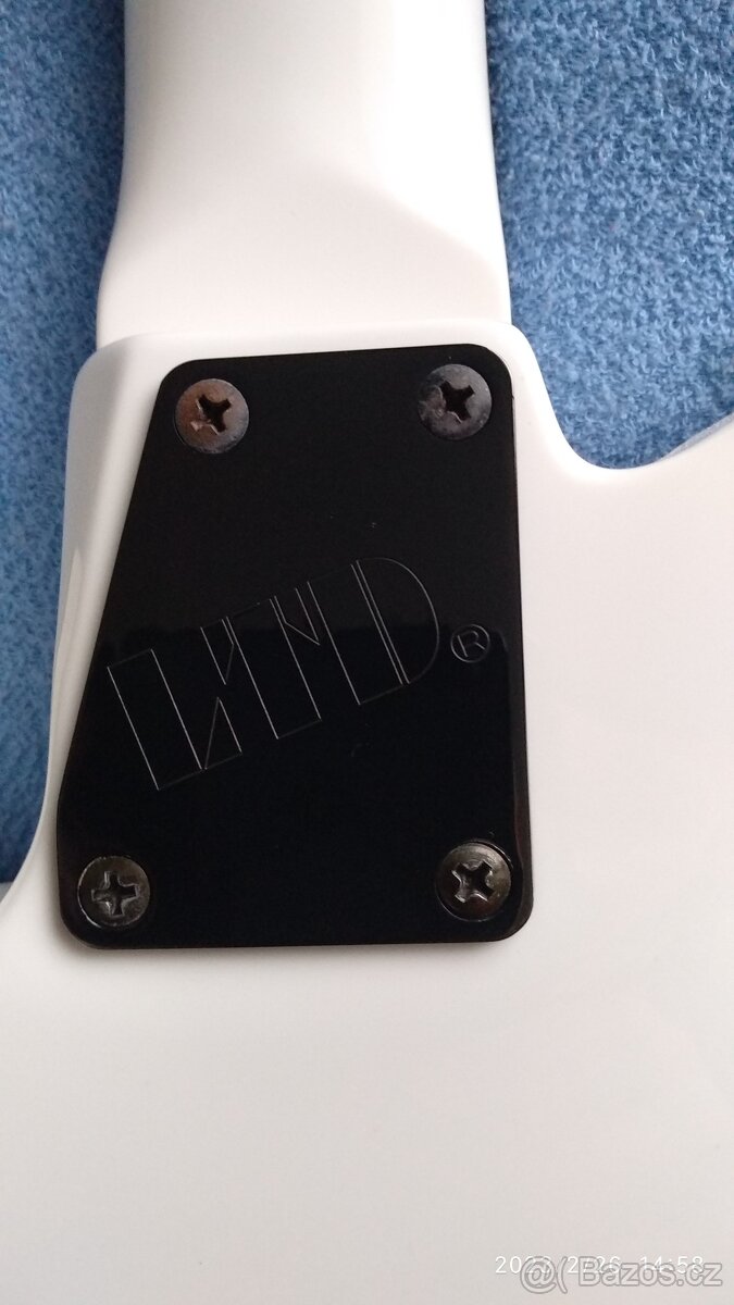 Elektrická kytara ESP LTD - 8