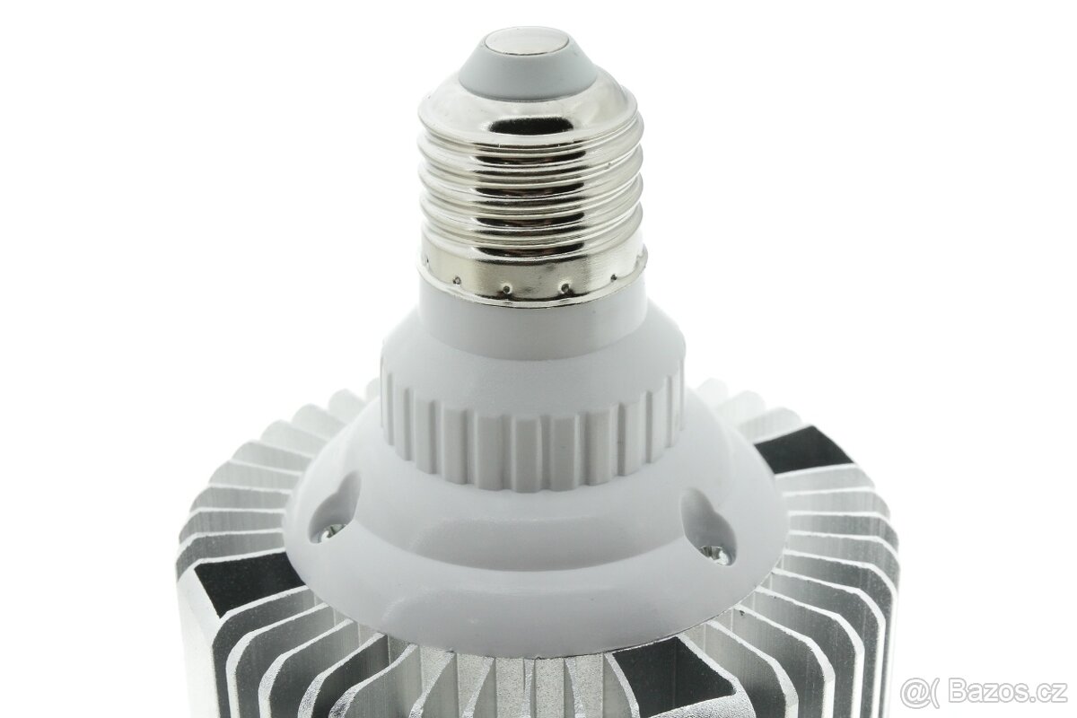 RGB LED žárovka 50W s dálk. ovládáním E27 2700-6500K - 8