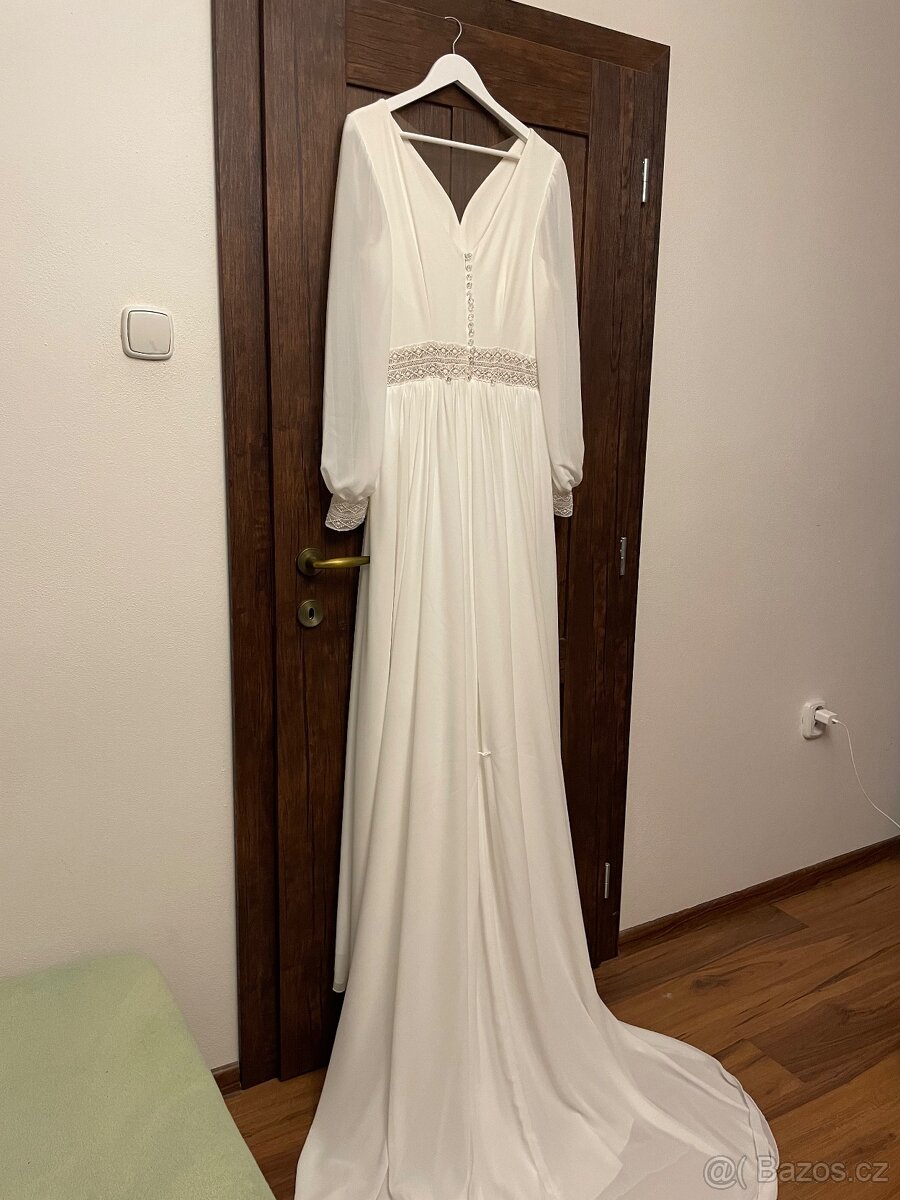 Svatební šaty - 8
