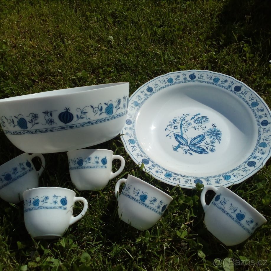 Staré starožitné kousky,STŮL,STARÁ ŽIDLE - 8