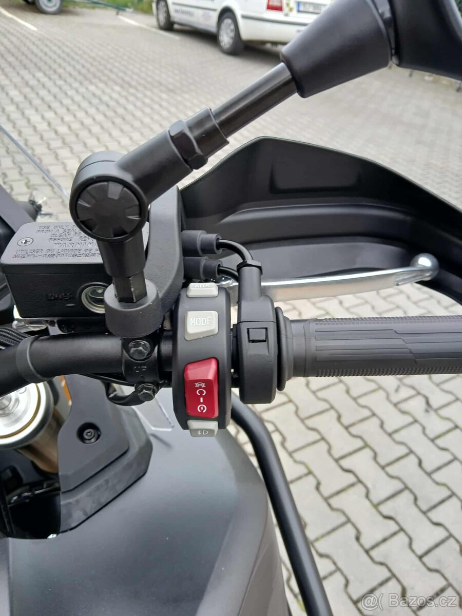 Voge 800 DS Rally- 4letá záruka - 8