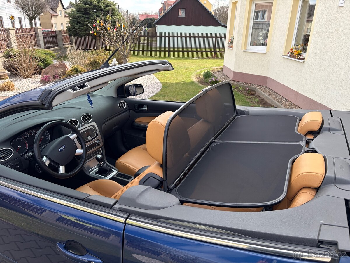 Ford Focus Cabrio - 8