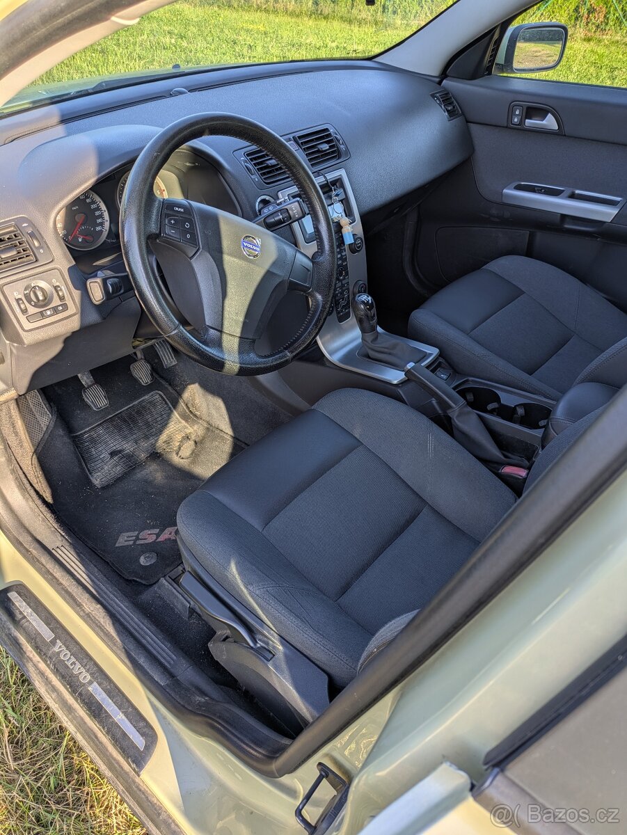 Volvo V50 - 8