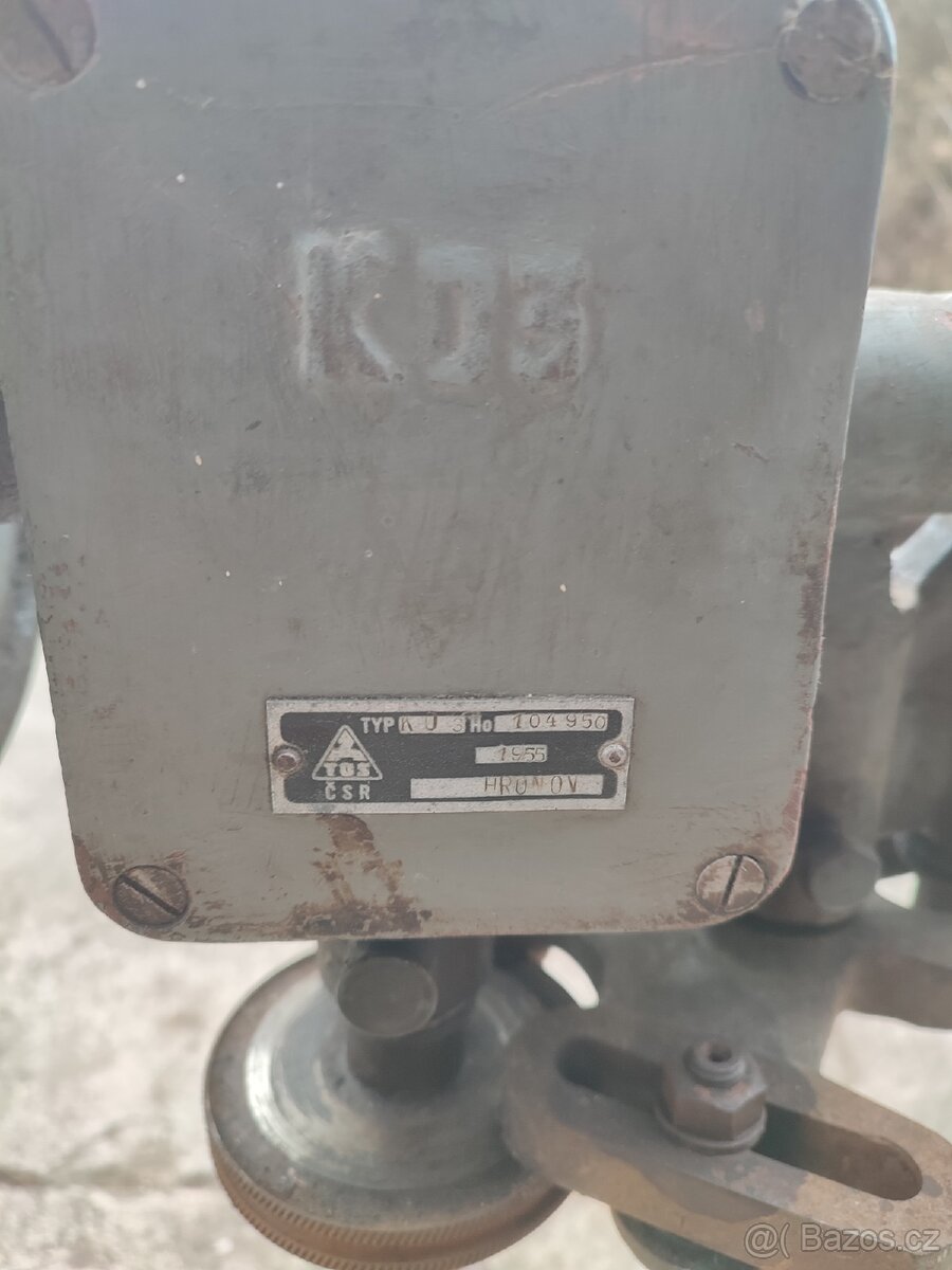 Zaviračka na konzervy K03 - 8