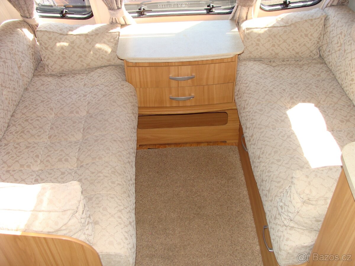 karavan Lunar Clubman SI rok 2012 - 8