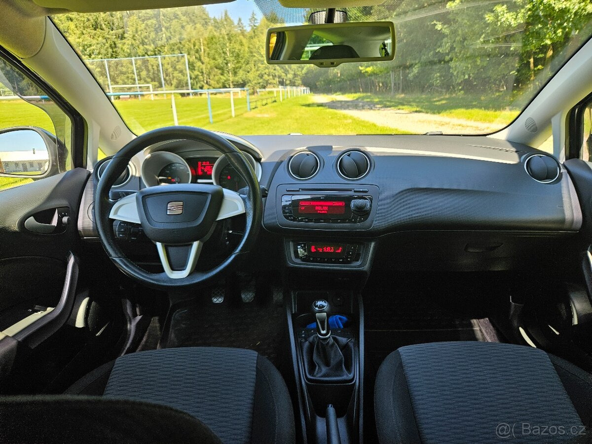 Seat IBIZA 1.2tsi 77kw r.v. 2012 - 8