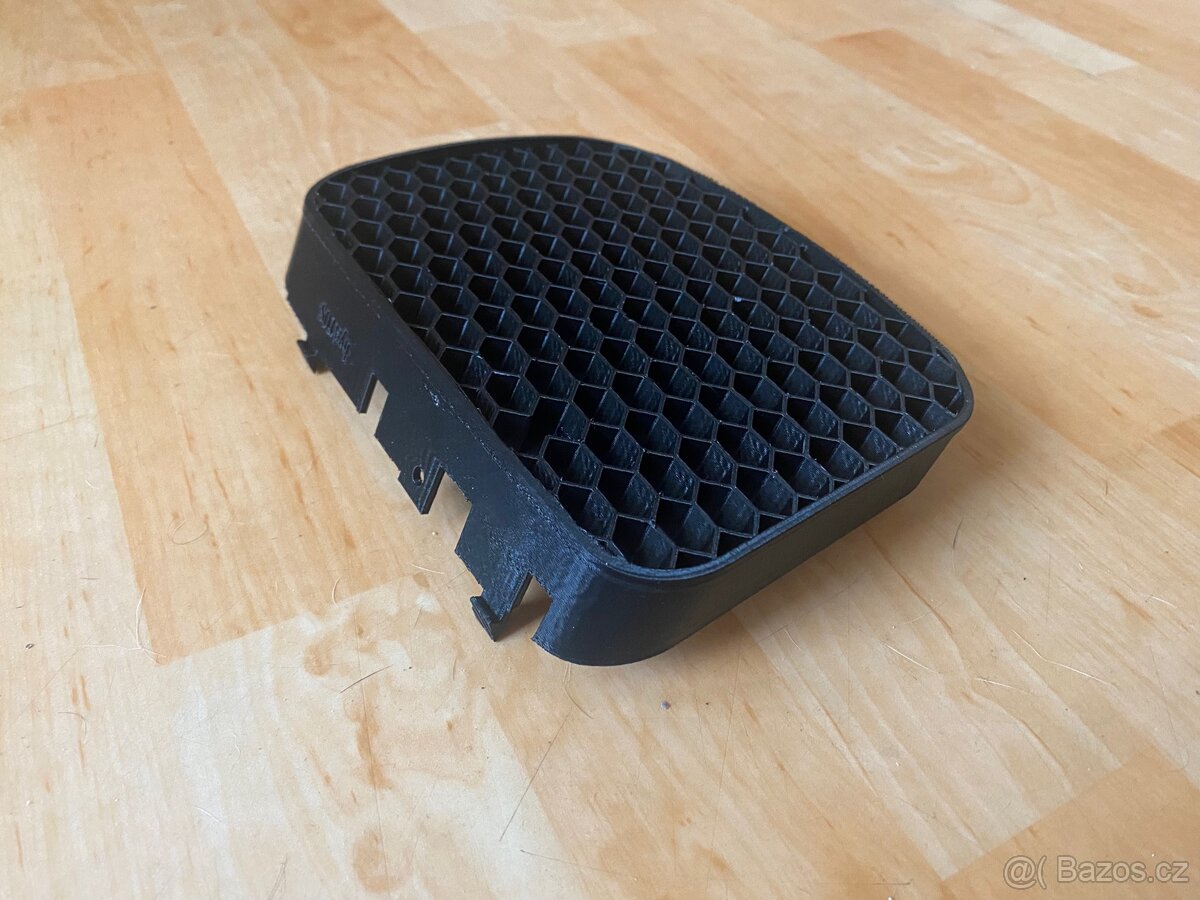 Strední mřížka do masky Seat Leon Topsport - 8