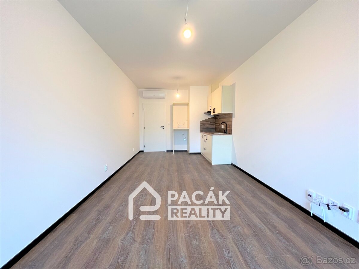 Pronájem bytu 1+kk, 33 m2 v Olomouci, Šantova ul. - 8