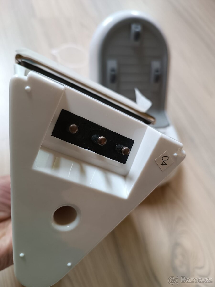 Bezdrátová žehlička De Sina - 8