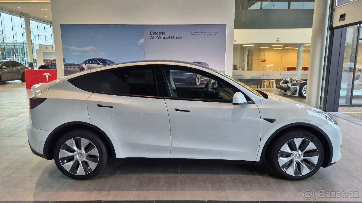 ✅️ Tesla Y LR AWD - prodloužená tovární záruka, EAP, DPH - 8
