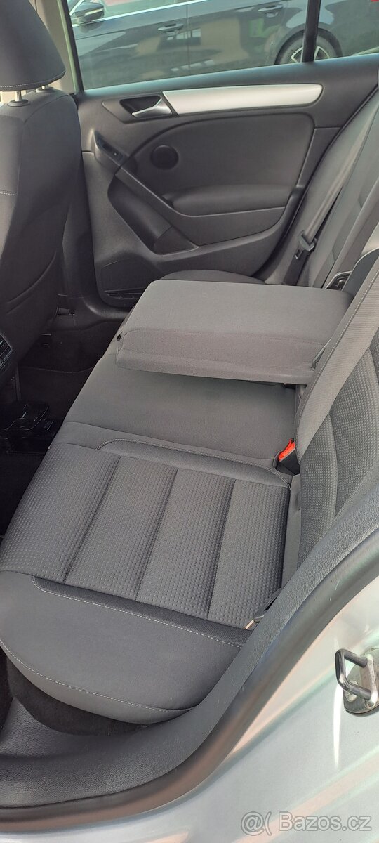 Volkswagen Golf 2.0 TDI 103kW 4MOTION - 8