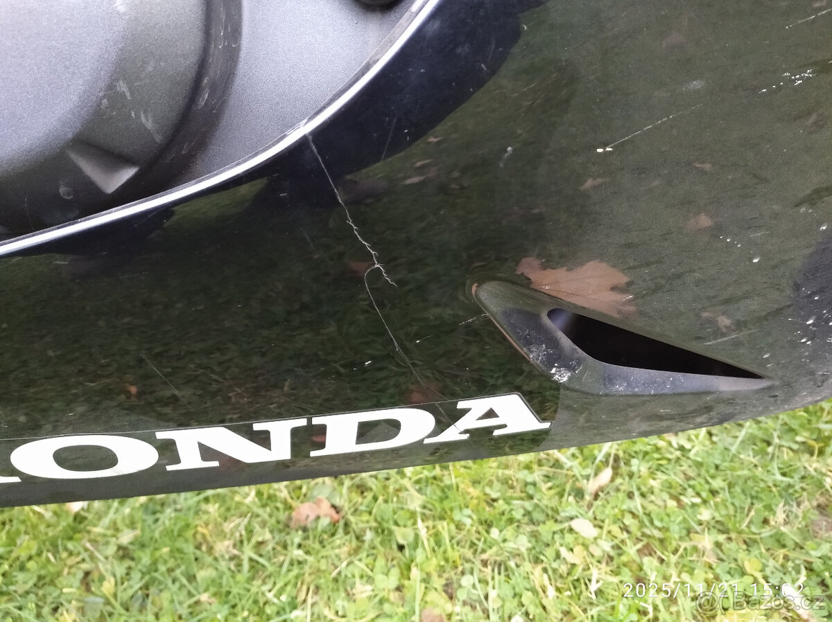 Honda CBR 125R rok 2009 -11kW - 46329 km- řidičák A1 - 8