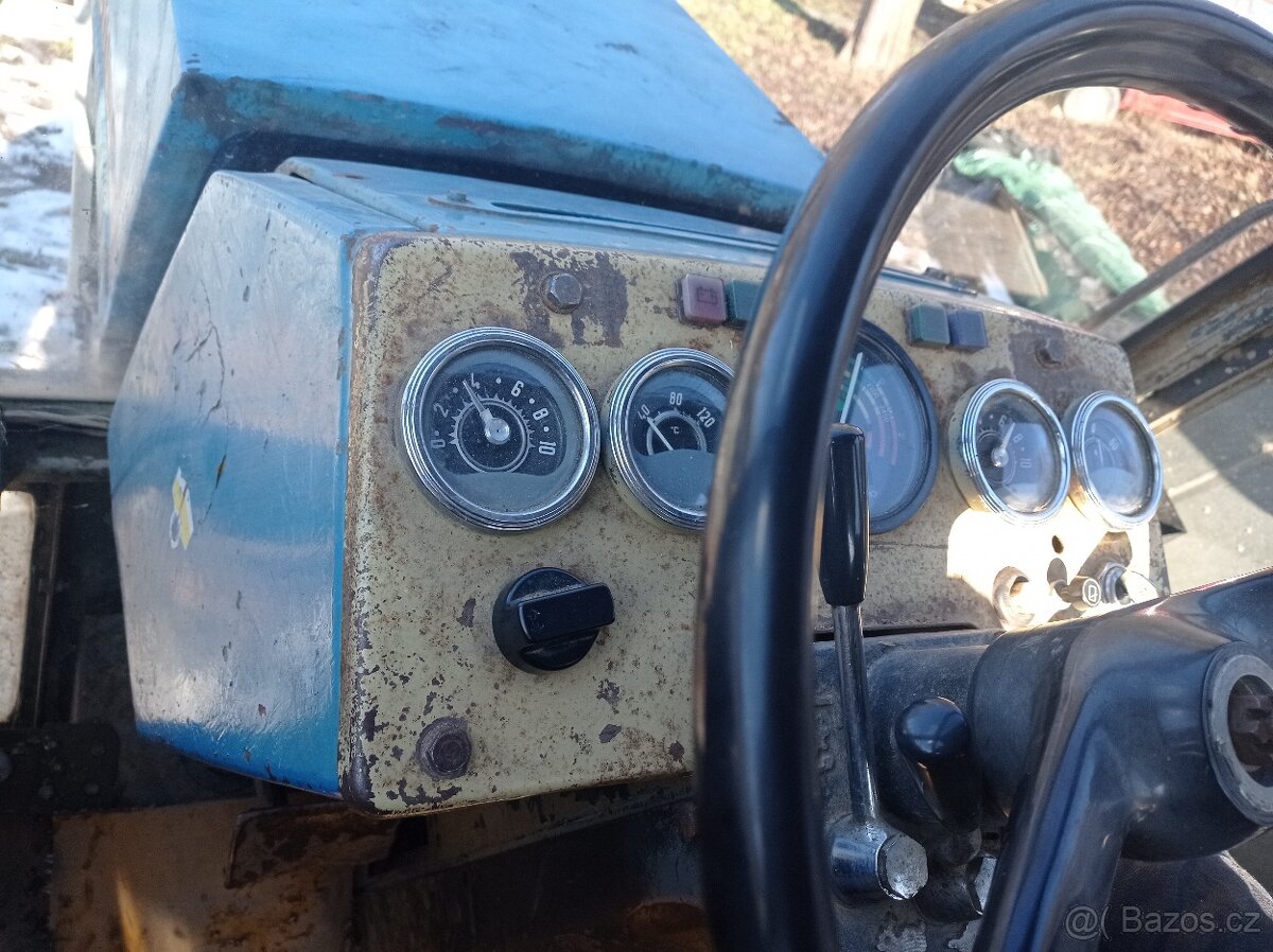 Zetor Crystal 8011 - 8
